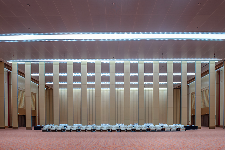 Shanghai Convention Center